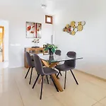 Feriehus 3 Bedroom With Pool And Jacuzzi Playa Blanca (Lanzarote)