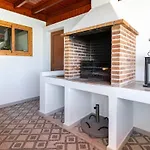 Vakantiehuis 3 Bedroom With Pool&jacuzzi *