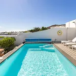 Vakantiehuis 3 Bedroom With Pool&jacuzzi *