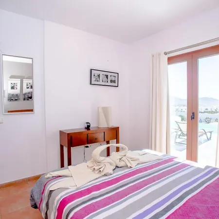 3 Bedroom With Pool&jacuzzi