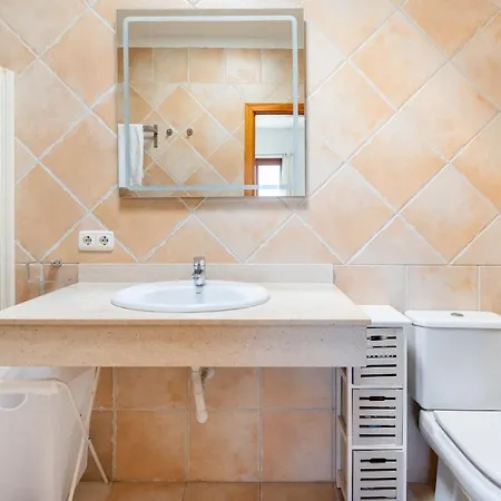 3 Bedroom With Pool And Jacuzzi Playa Blanca (Lanzarote)
