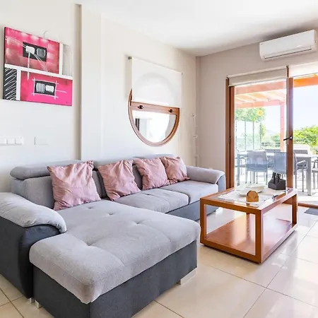 3 Bedroom With Pool And Jacuzzi Casa de Férias *