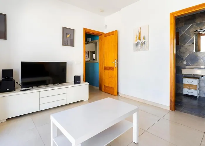 3 Bedroom With Pool&jacuzzi * Playa Blanca (Lanzarote)