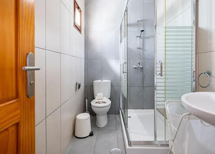 Vakantiehuis 3 Bedroom With Pool&jacuzzi