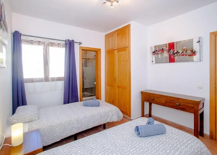 3 Bedroom With Pool&jacuzzi * Playa Blanca (Lanzarote)