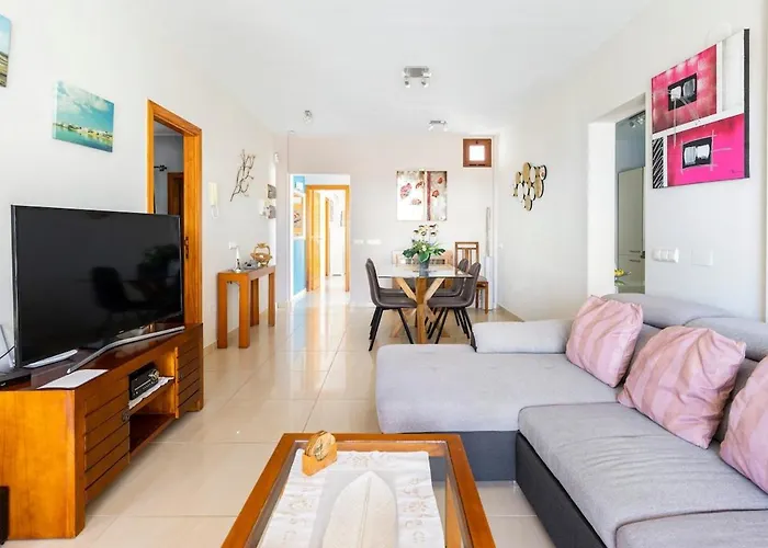 3 Bedroom With Pool&jacuzzi