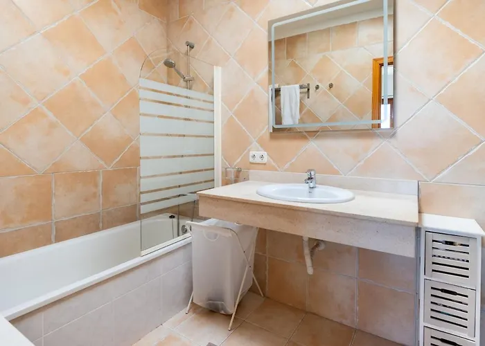 3 Bedroom With Pool&jacuzzi *