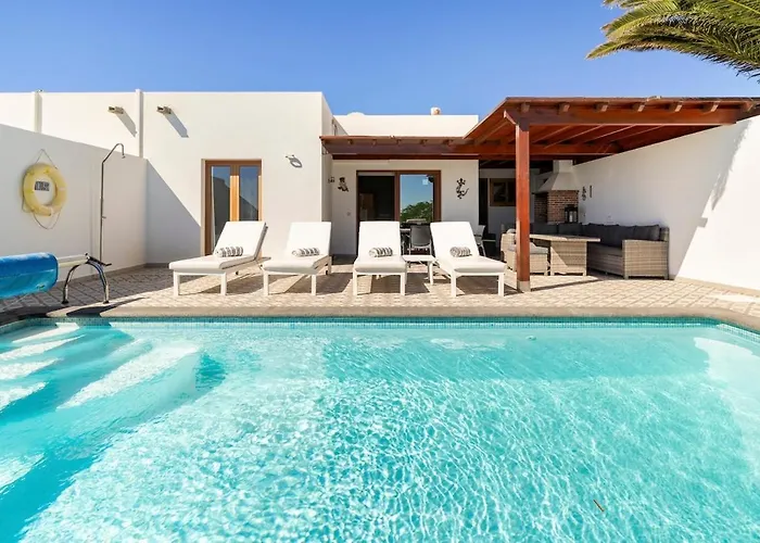 3 Bedroom With Pool&jacuzzi